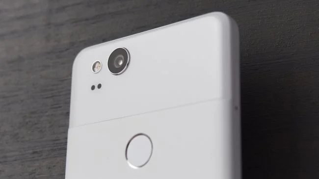 بررسی گوگل پیکسل 2 یا Google Pixel 2